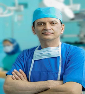 دکتر محمود بیگلو فوق تخصص ارتوپدی و فوق تخصص جراحی استخوان