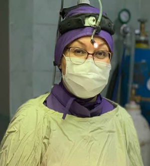 دکتر فریناز کلاهی جراح و متخصص گوش حلق و بینی