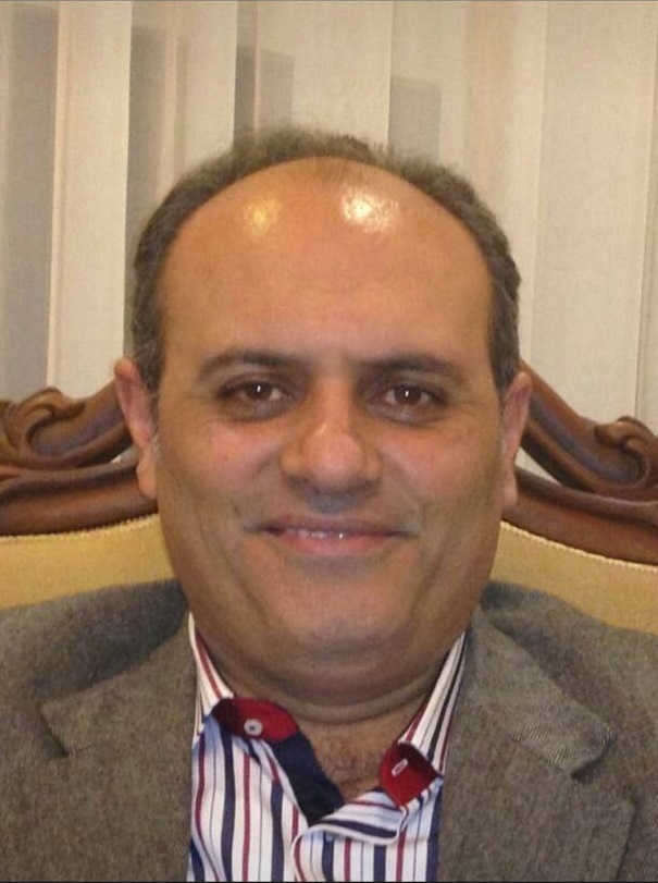 دکتر علی قریب فلوشیپ،مسترشیپ و دیپلمات ایمپلنتهای دندانی
