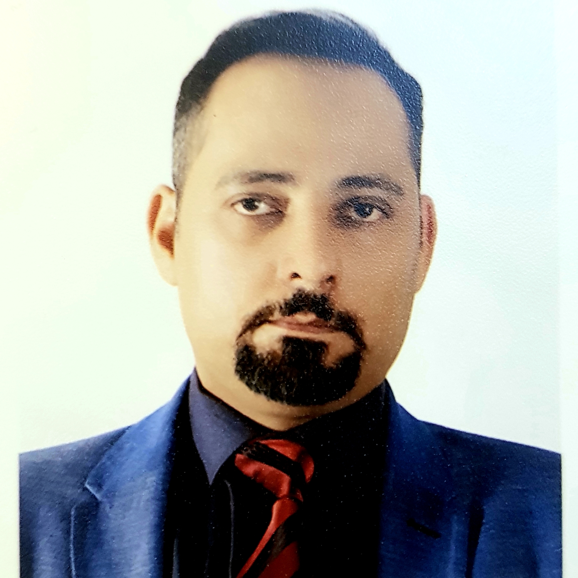دکتر علیرضا سیّاح