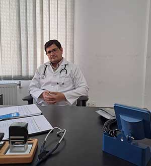دکتر نژند سالک