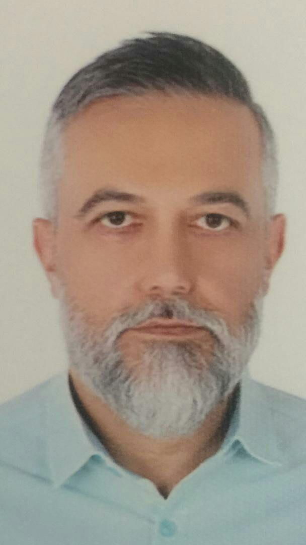 دکتر اسماعیل عرب 