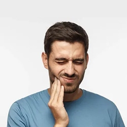 روش های کاهش سریع درد دندان در منزل - بهترین داروهای مسکن دندان درد