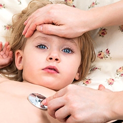 گرمازدگی در کودکان: علائم و بهترین روش های درمان سریع گرمازدگی